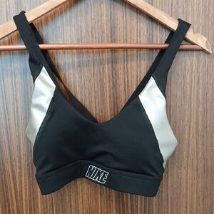 NIKE Sports Bra SZ M